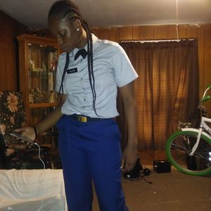 Meet your Posher, Solomon